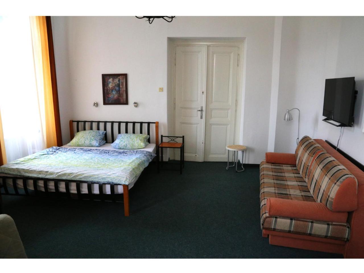 Apartment Kahoun براغ المظهر الخارجي الصورة