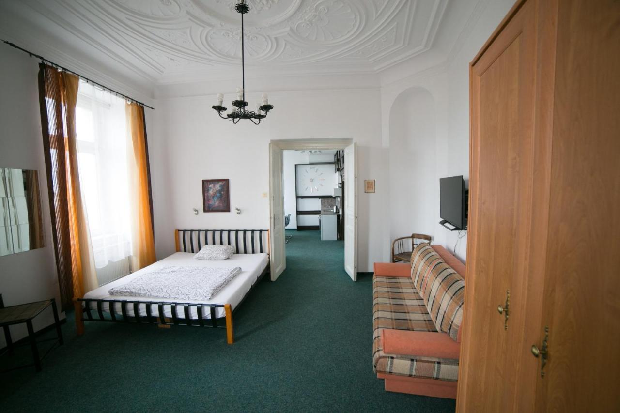 Apartment Kahoun براغ المظهر الخارجي الصورة